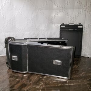 Vintage Polaroid Graflex 9108 Graphic Polaroid Land Camera Back